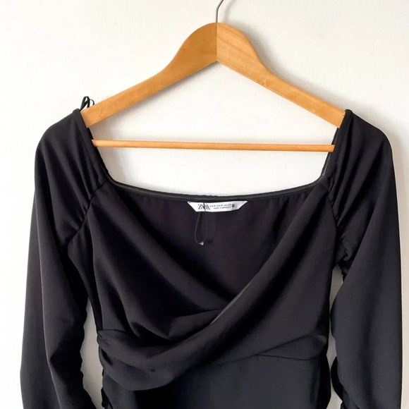 Zara Ruched V Neck Long Sleeve Mini Dress Black Size Medium - Picture 4 of 7